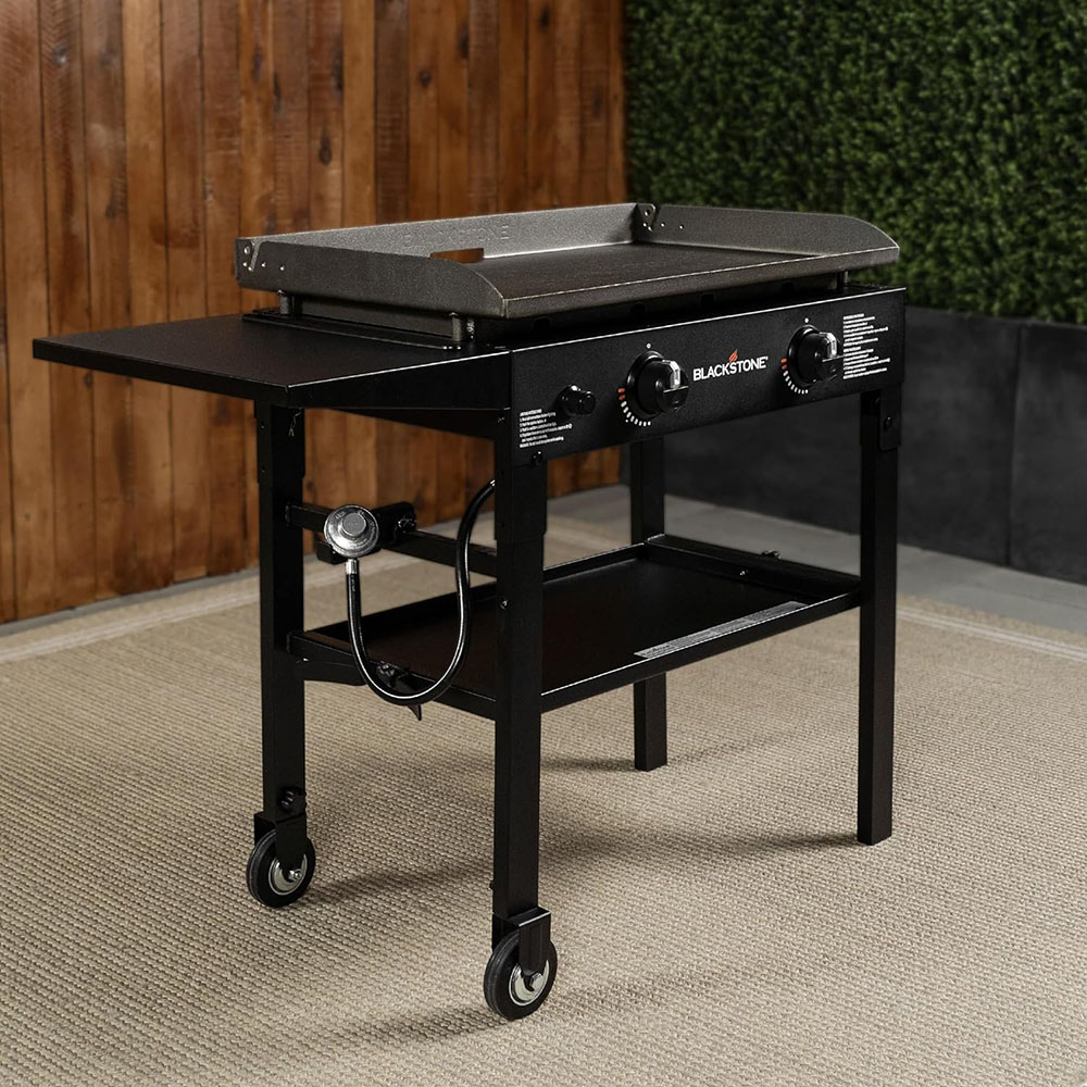Blackstone Flat Top Gas Grill Griddle 2 Burner Propane Fuelled Rear Grease Management System